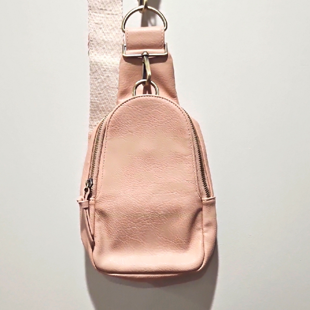 Anthropologie Urban Orginals Elegant Pink Leather Crossbody Bag